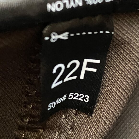 KUHL Resistor Jean 30x34 Klassik Fit Stretch Water Resistant Black Moss NWT - Picture 14 of 14